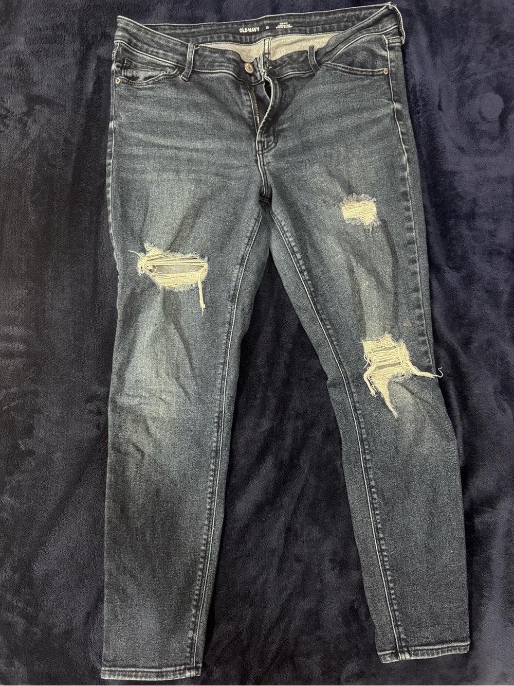 Old Navy Women's Skinny Distressed Dark Blue Jeans